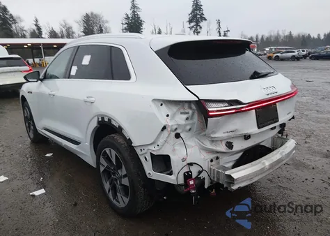 2021 Audi E-Tron Prestige Quattro из США, поврежденный, VIN 0WA1VABGE0MB02177